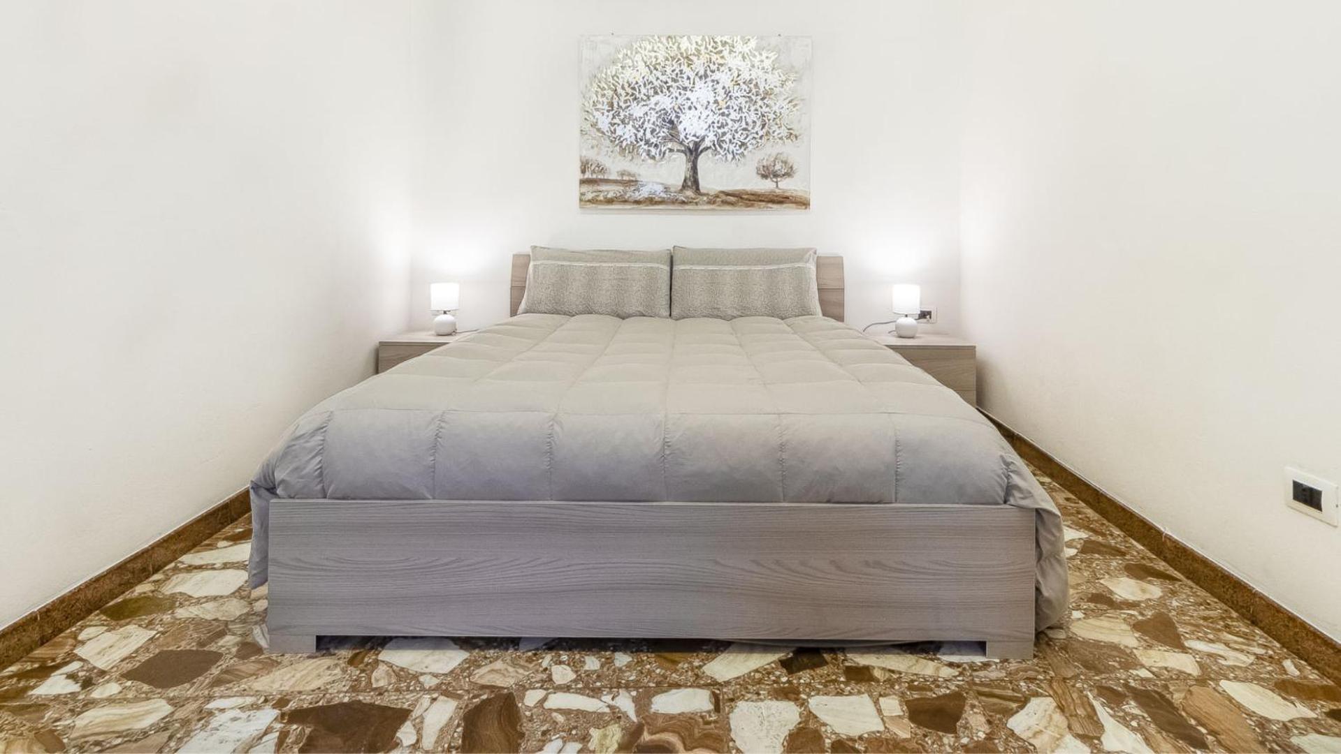 Lovely Piazza Santa Maria Apartment Sassari Bagian luar foto